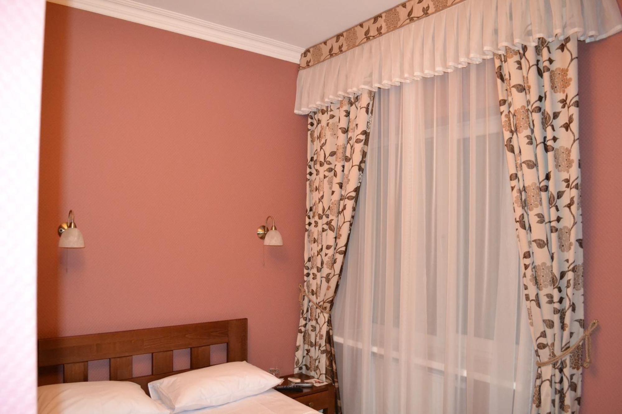 Zolota Forel Hotel Korostov Room photo